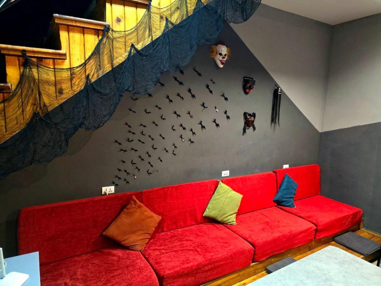 Scary Hostel Tbilisi Eksteriør bilde